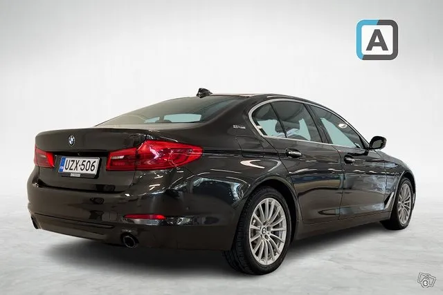 BMW 530 530 G30 Sedan 530e A iPerformance Launch Edition Sport * LED / Navi * Image 3