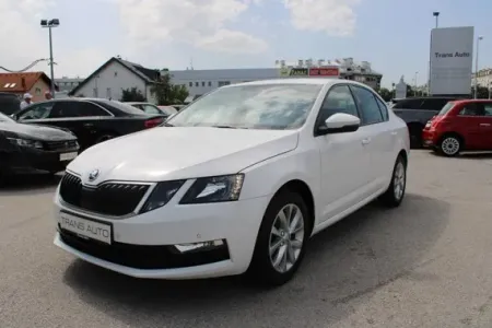 Škoda Octavia 1.6 TDI DSG *Navigacija*