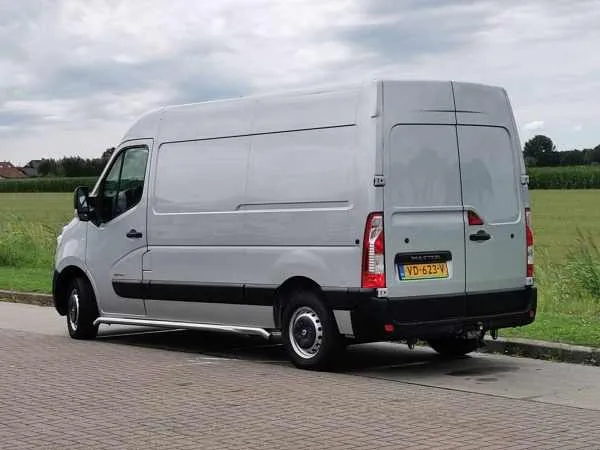 Renault Master T35 2.3 DCI Image 5