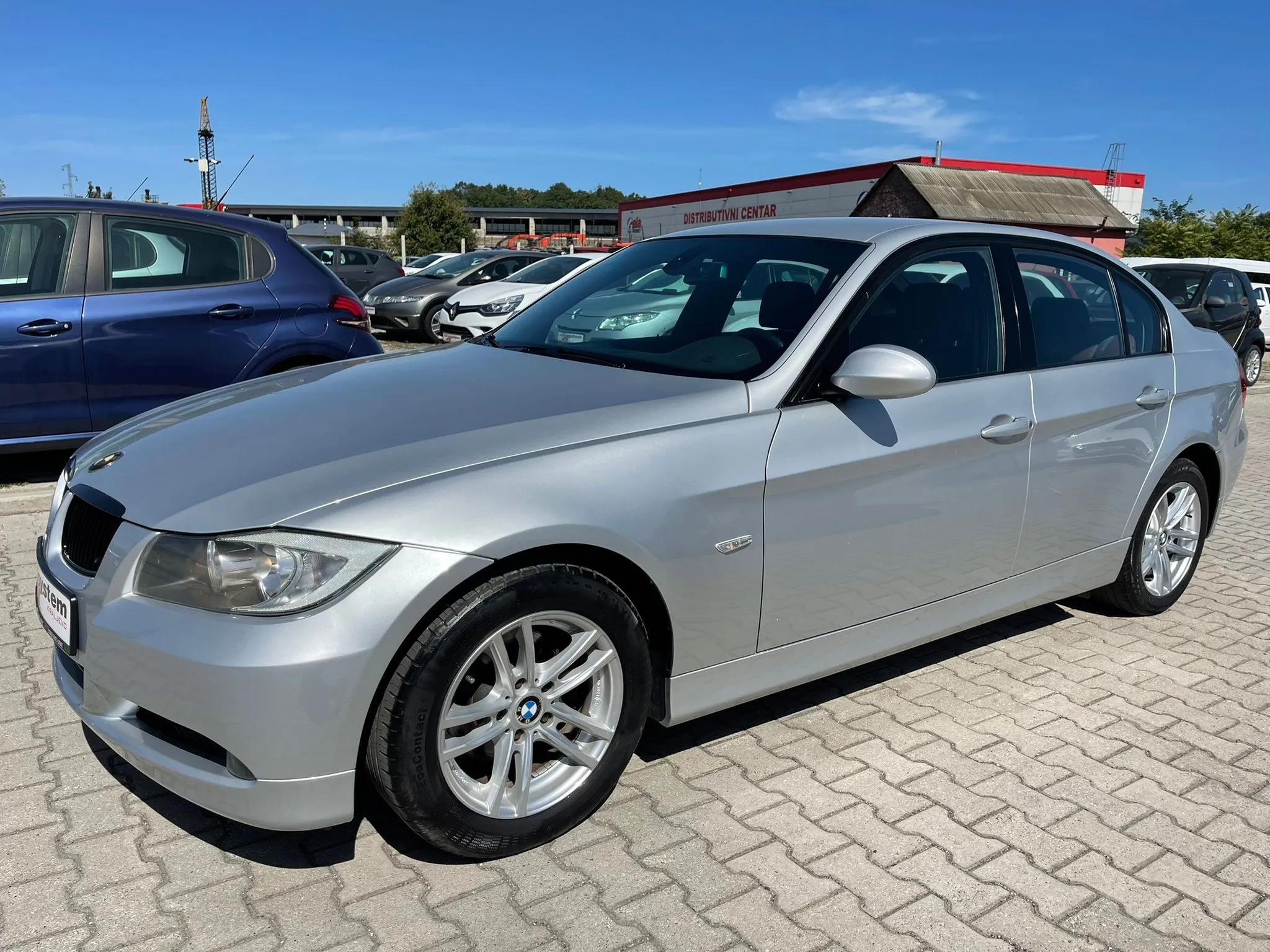 BMW 318 D Image 1