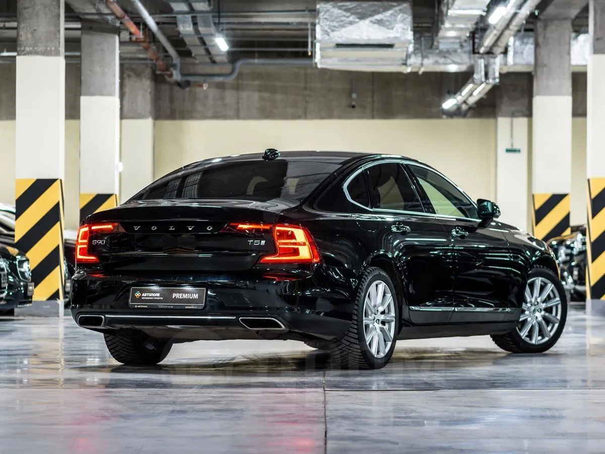 Volvo S90 Image 3